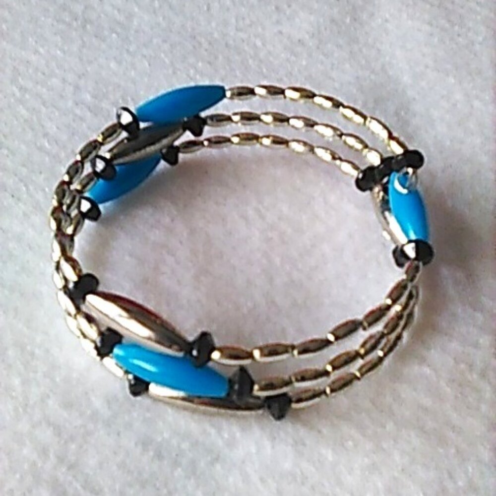 Bracelet Memory Wire Turquoise Silver Black Beads OS Handcrafted Boho Hippy